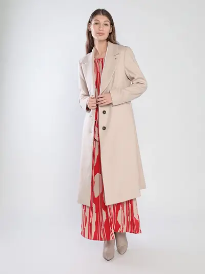 Пальто однобортный прямого кроя 